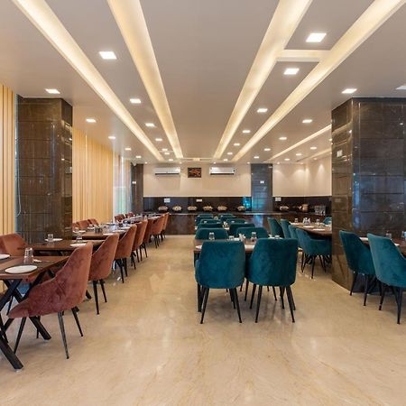 Hotel Vivaan Regency Haridwār Exteriör bild