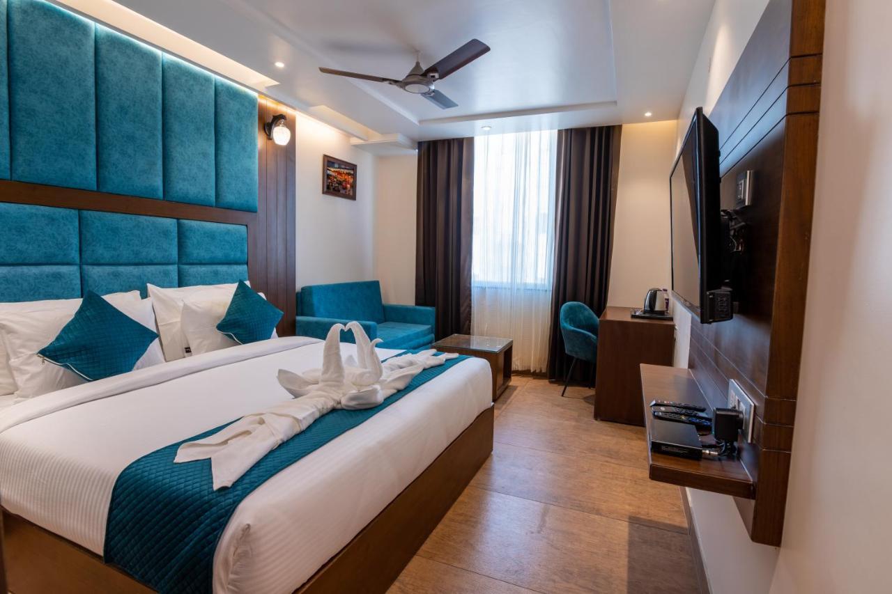 Hotel Vivaan Regency Haridwār Exteriör bild