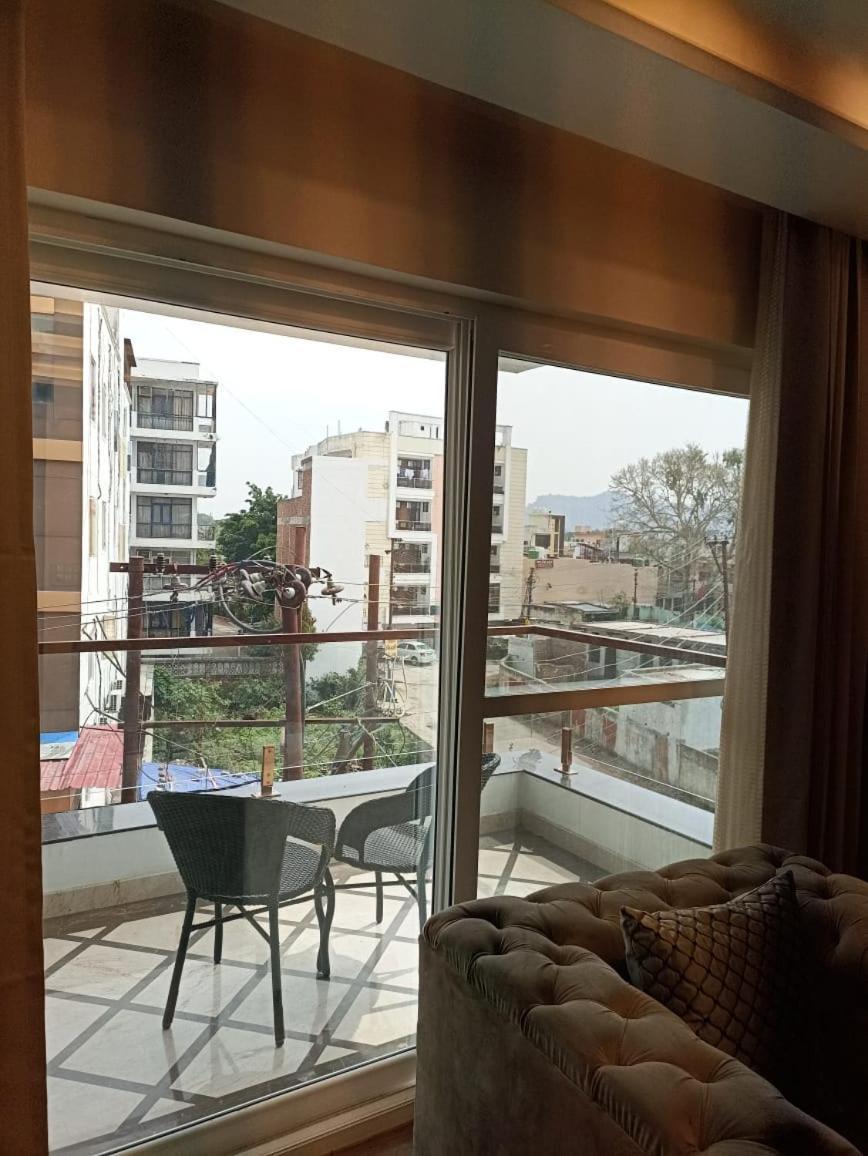 Hotel Vivaan Regency Haridwār Exteriör bild